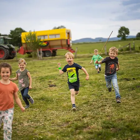 Holiday home Hof Koehne - Doppelhaus - Doppelhexe Schmallenberg